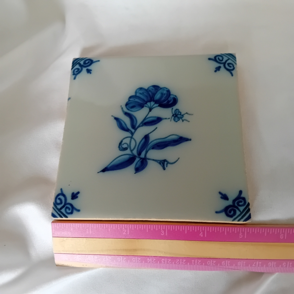 Antique Delft Blue Handpainted Floral Ceramic Tile 5" - Picture 5 of 7